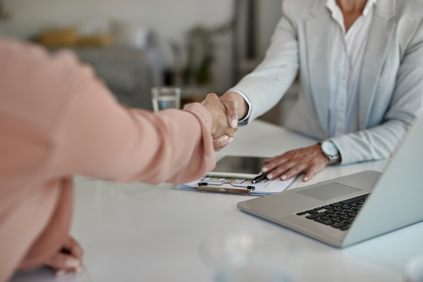 ZAK Inkasso Bewertung: Was unsere Erfolgsquote über unser Modell verrät